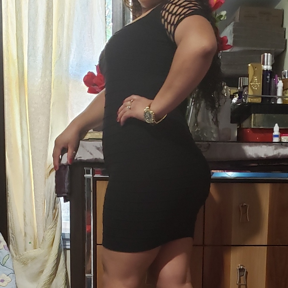 BLACK MINI DRESS SIZE MEDIUM - Picture 5 of 8